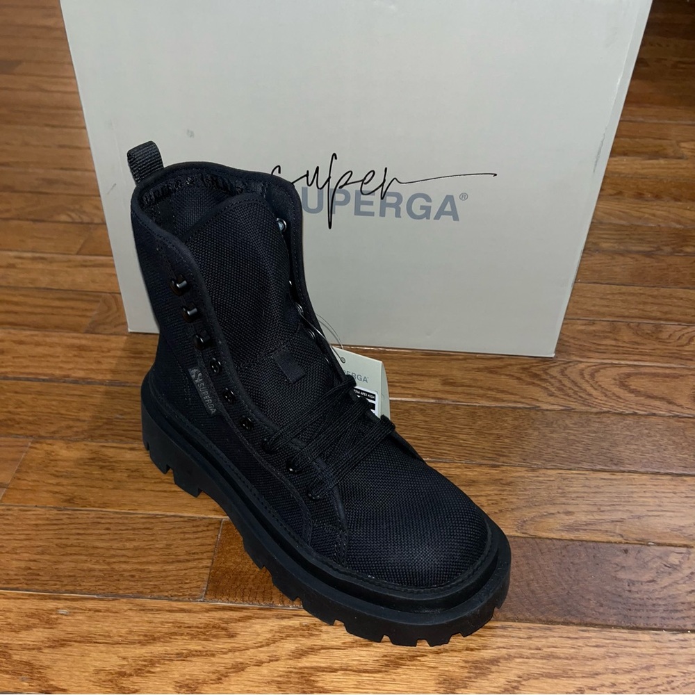 Superga Alpine Apex Lace Up Ankle Boot All Black Women’s Size 6
